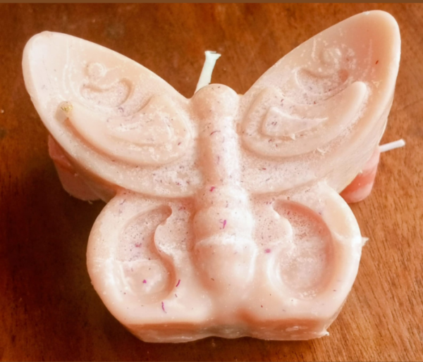 romantic hearts cube candle